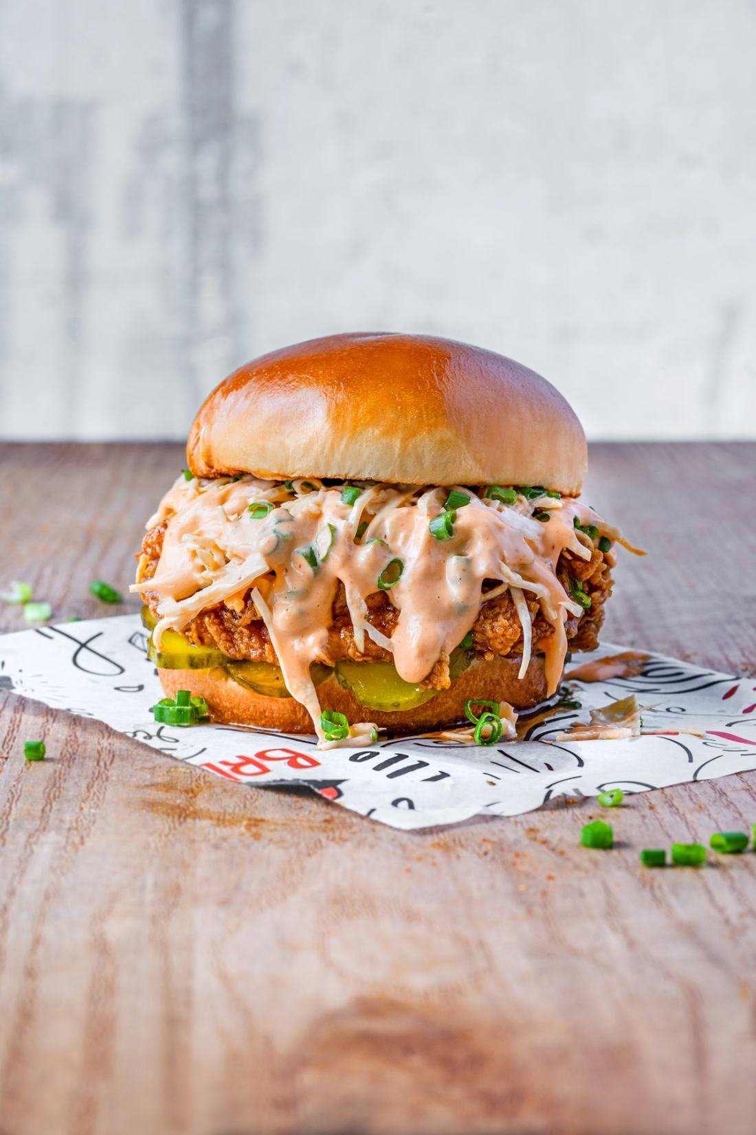 Crisp chicken burger